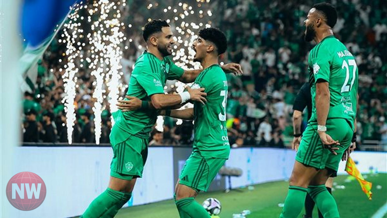 الأهلي يتصدر الدوري السعودي مؤقتاً بفوز مثير على الاتحاد في ديربي جدة