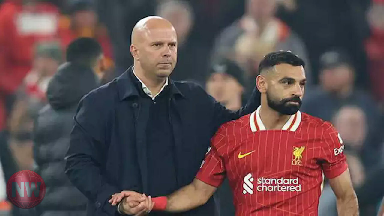 سلوت يدافع عن صلاح بعد هزيمة ليفربول أمام باير ليفركوزن