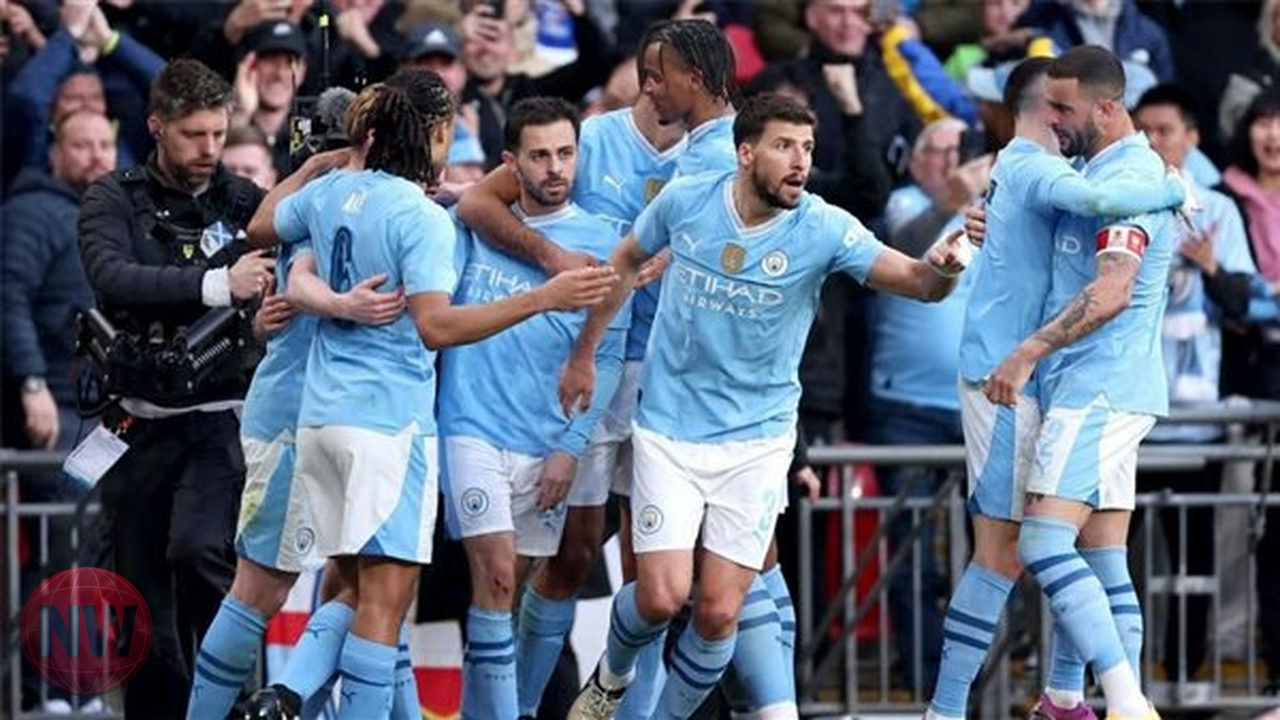 مانشستر سيتي يتصدر الدوري الإنجليزي لأول مرة هذا الموسم
