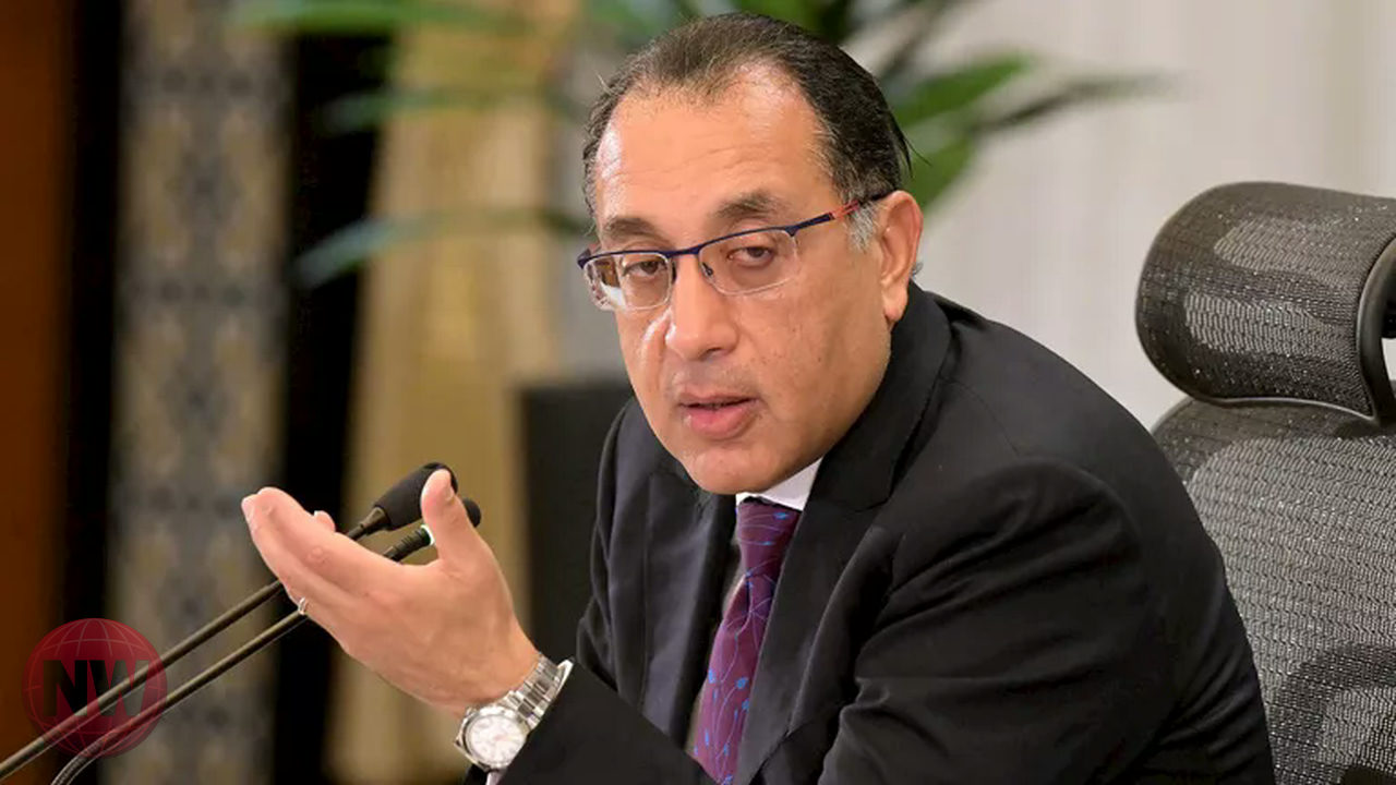 تعيين إسلام عزام عضوًا بمجلس إدارة هيئة الاستثمار المصرية