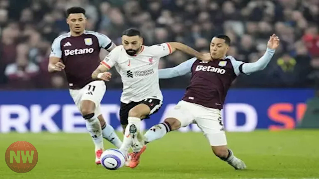 ليفربول يواجه أستون فيلا في صراع على المركز الثالث بالدوري الإنجليزي