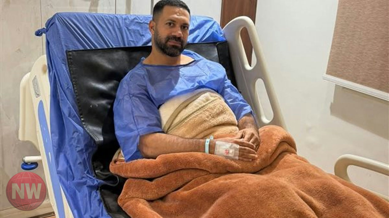 حسني عبد ربه يتعرض لإصابة خلال ذبح الأضحية ويتلقى العلاج