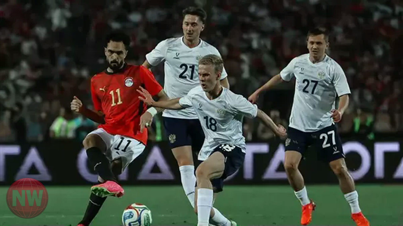 مدرب روسيا: مصر مرشحة بقوة للمونديال وتطورها لافت