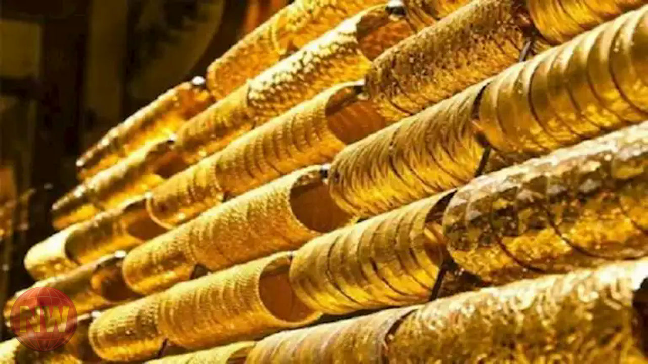 الذهب في مصر اليوم: عيار 24 يتجاوز 7600 جنيه وسط تقلبات الأسعار العالمية