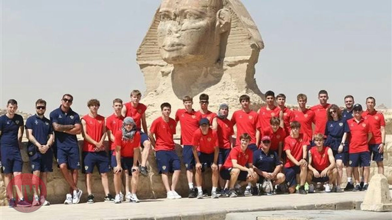 منتخب روسيا للشباب يستكشف الأهرامات قبل مواجهة مصر الثانية