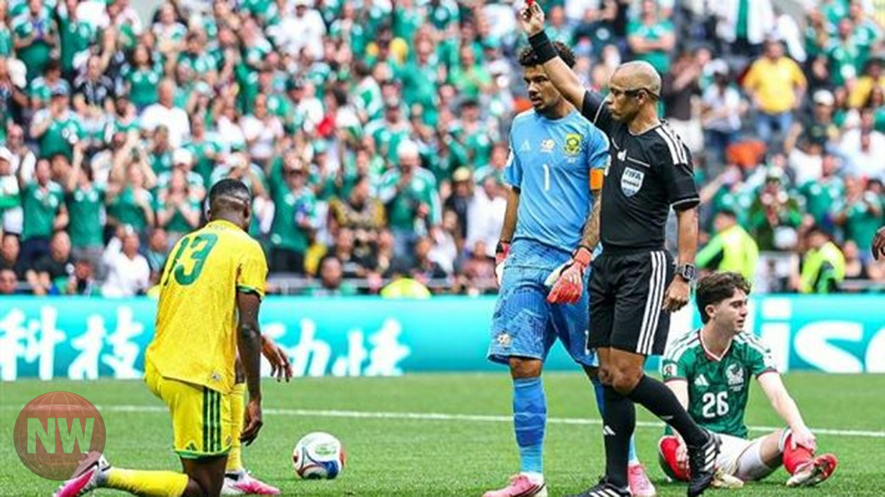 جنوب أفريقيا تخسر افتتاح المونديال وتاريخ سلبي للاعب سيثول