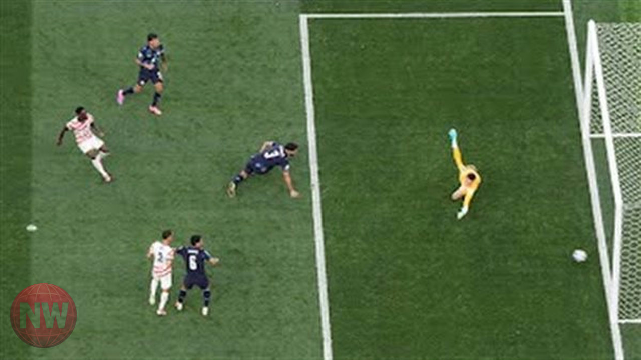 الولايات المتحدة تكتسح باراجواي بثلاثية في الشوط الأول بكأس العالم 2026