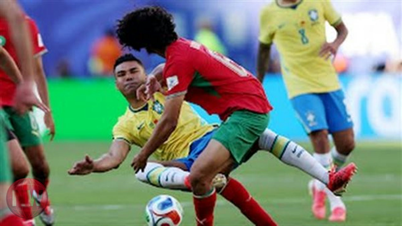 المنتخب المغربي يتعادل مع البرازيل بهدف لمثله في الشوط الأول بكأس العالم