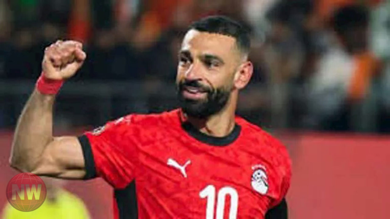 صحيفة بريطانية تحتفي بمسيرة محمد صلاح التذكارية مع ليفربول