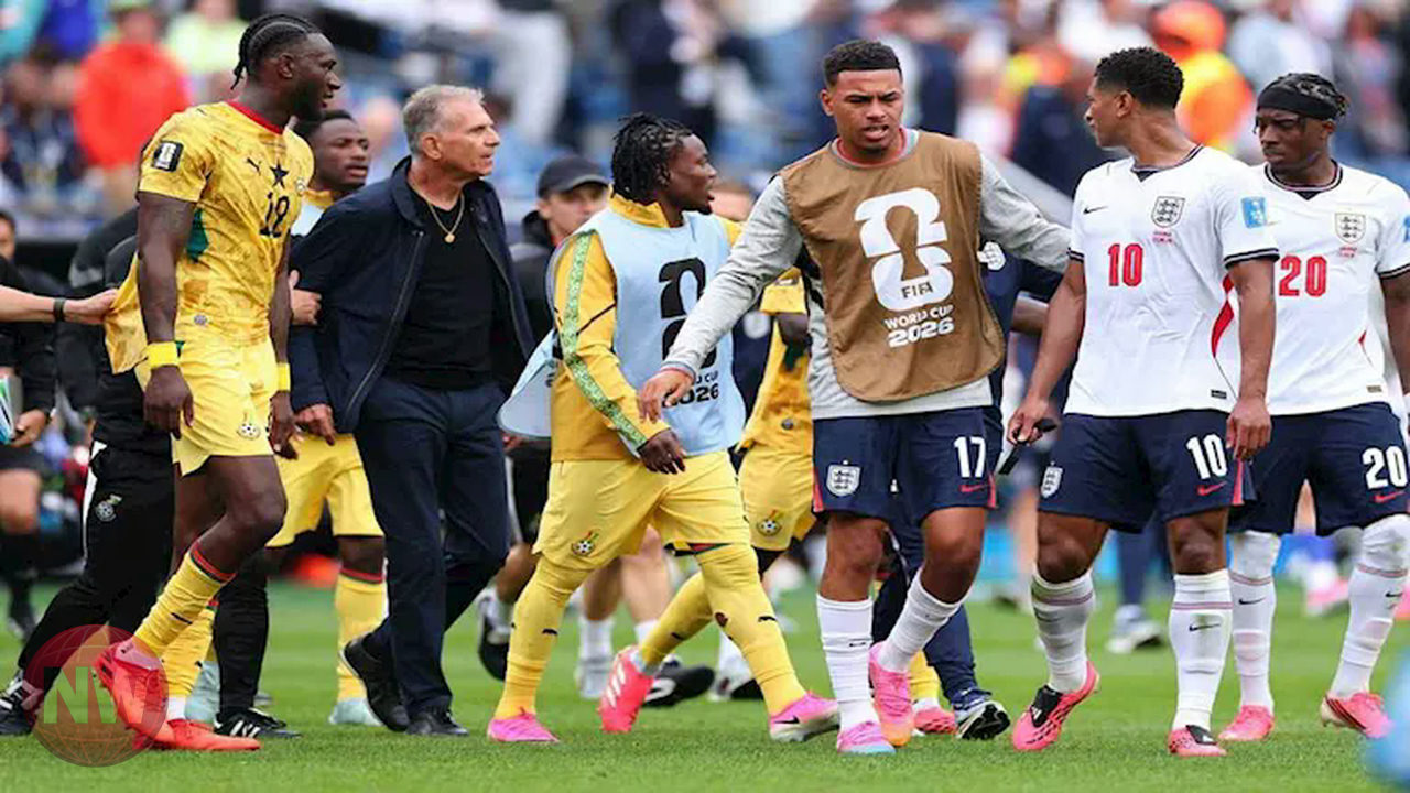 مشادة بين بلينجهام وكيروش عقب نهاية مباراة إنجلترا وغانا بكأس العالم