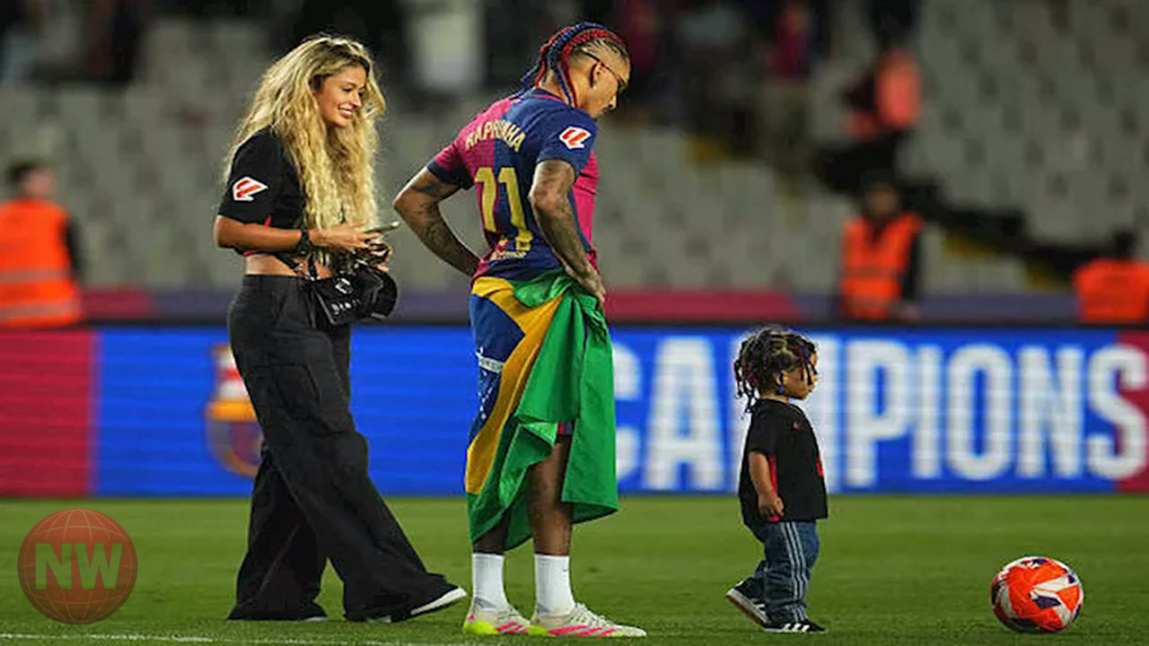 أزمة مالية قد تدفع نجم برشلونة رافينيا نحو الدوري السعودي