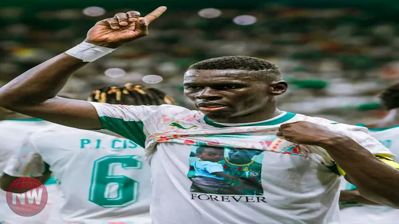 مدافع السنغال يخلد ذكرى نجله الراحل باحتفال مؤثر في كأس العالم