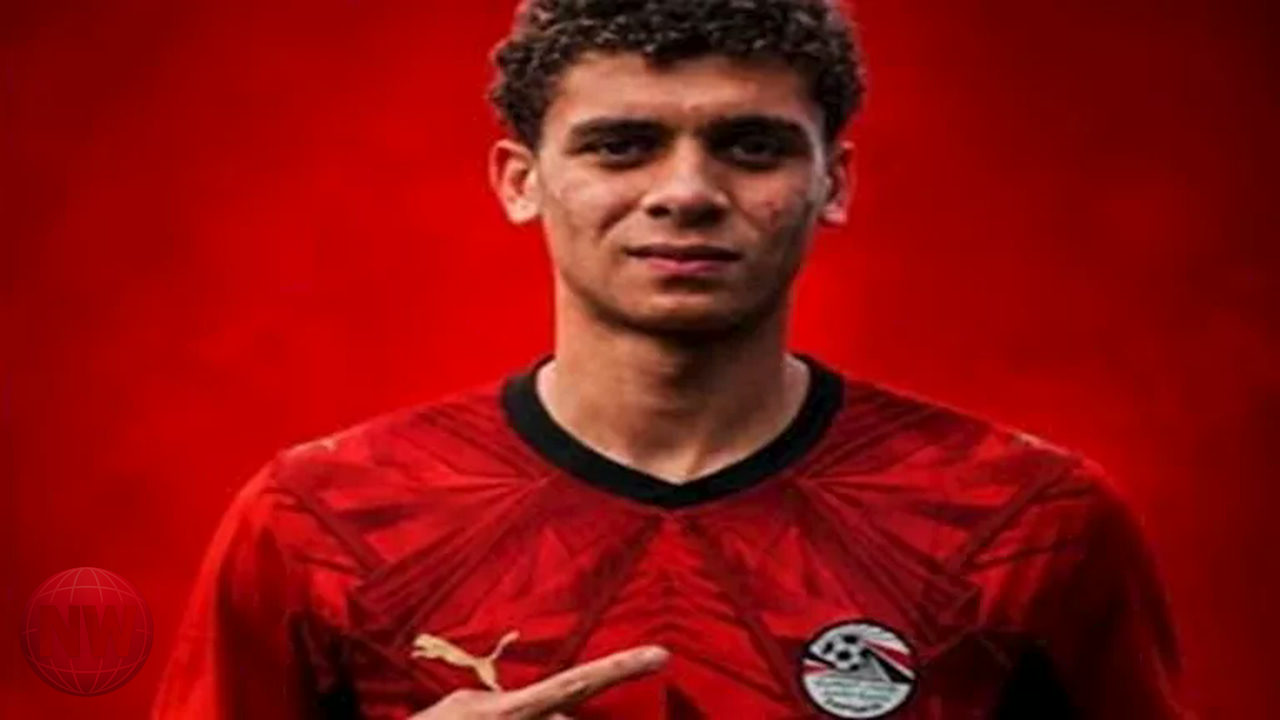 منتخب مصر يستعد لأستراليا وحسام حسن يجلس مع حمزة عبد الكريم