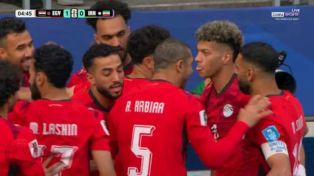 مدرب أستراليا: لاعبو مصر المحليون يمنحهم الانسجام.. ومستعدون لهم