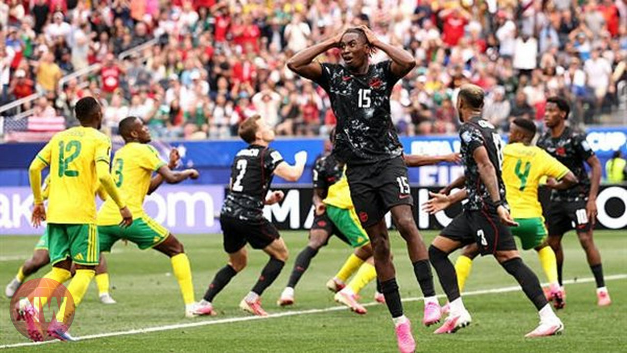 مونديال 2026: كندا وجنوب أفريقيا يتعادلان سلباً في الشوط الأول
