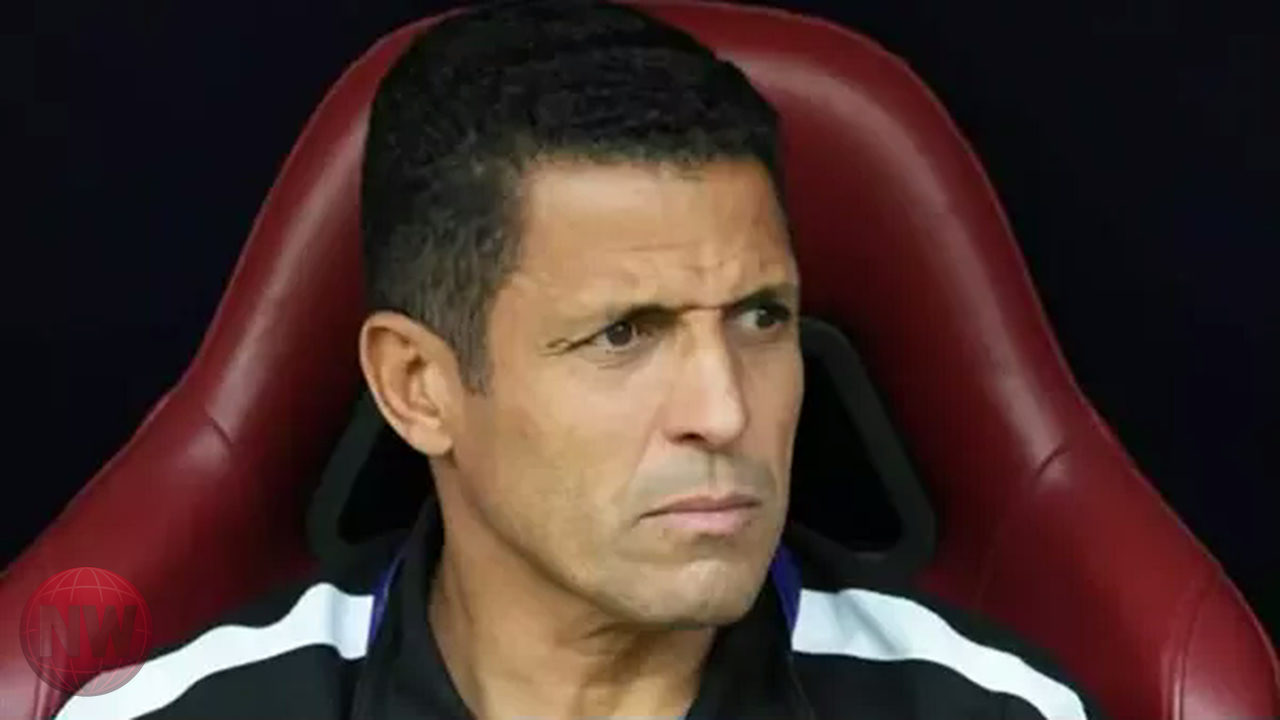 الأهلي يعلن مؤتمراً صحفياً لتقديم مدربه الجديد الحسين عموتة الثلاثاء