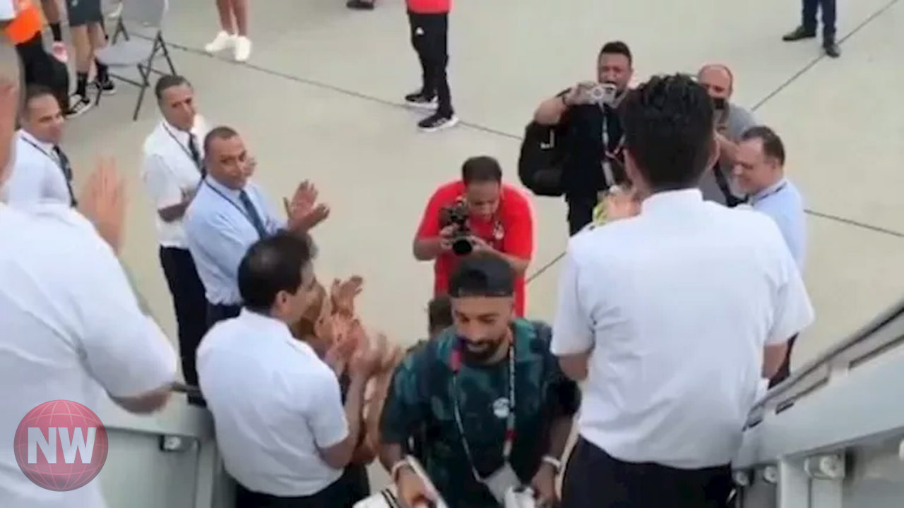 بعثة منتخب مصر تعود إلى القاهرة بعد الخروج من دور الـ16 في مونديال 2026