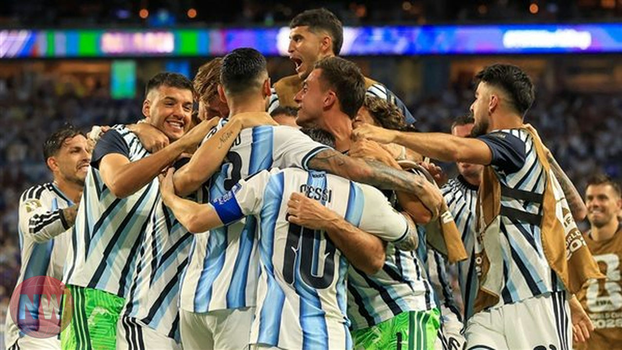 الأرجنتين تحسم مباريات كأس العالم في الدقائق الأخيرة قبل مواجهة إسبانيا