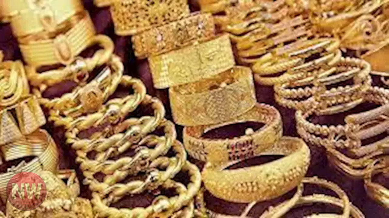 الذهب يتراجع 45 جنيهاً في السوق المحلي والأونصة تفقد 121 دولاراً خلال أسبوع