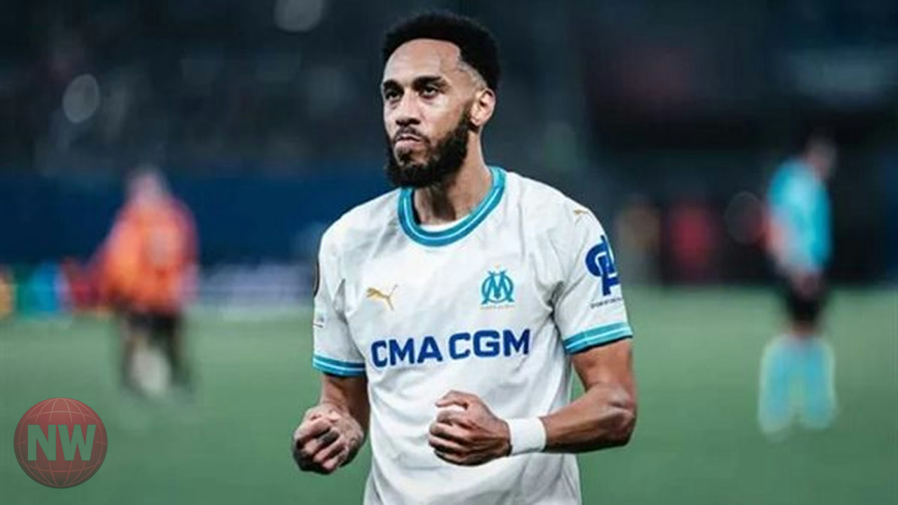 ديبورتيفو لاكورونيا يعلن تعاقده رسمياً مع المهاجم أوباميانج