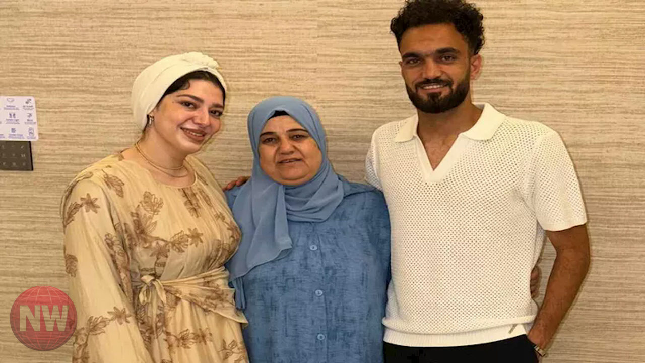 مصطفى زيكو ينهي خلافه مع والدته بصورة عائلية في الساحل الشمالي