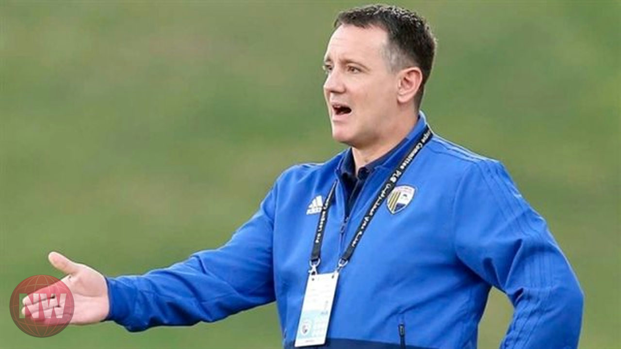 الزمالك يتعاقد مع المدرب الصربي رازوفيتش ويبدأ سداد مديونيات الطائرة