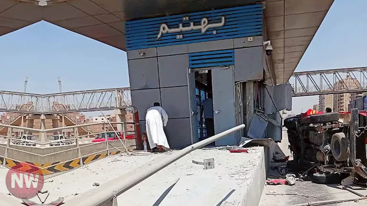 حادث سير يعطل حركة الأتوبيس الترددي بمحطة بهتيم