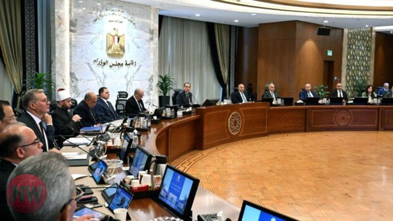 مدبولي يترأس اجتماع الحكومة بالعلمين لمناقشة استثمارات سيناء