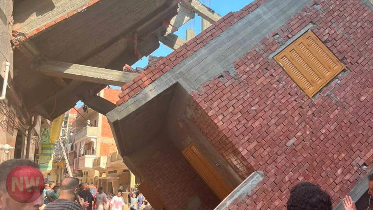 انهيار عقار حديث الإنشاء بمركز ميت غمر في الدقهلية