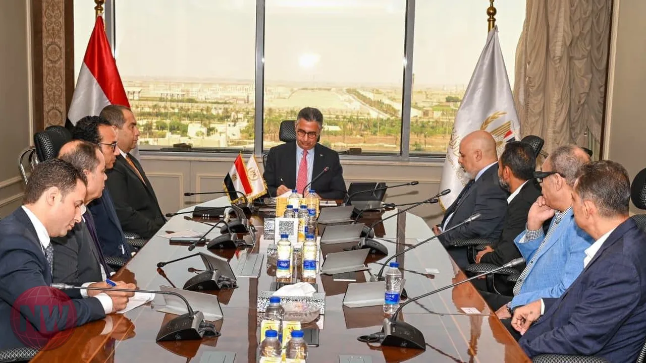 التموين تبحث تطوير منظومة دمغ ورقابة سوق الذهب