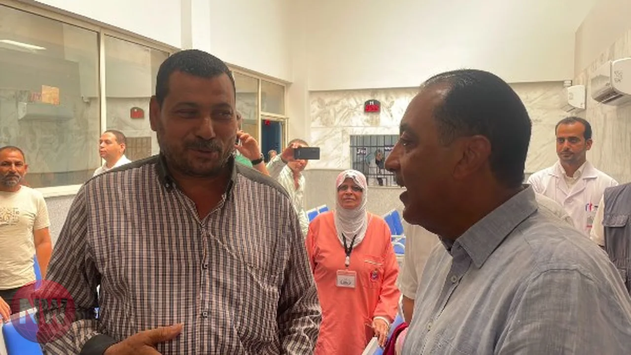 مدبولي يتفقد مركز طب الأسرة بقرية سندبسط بالغربية
