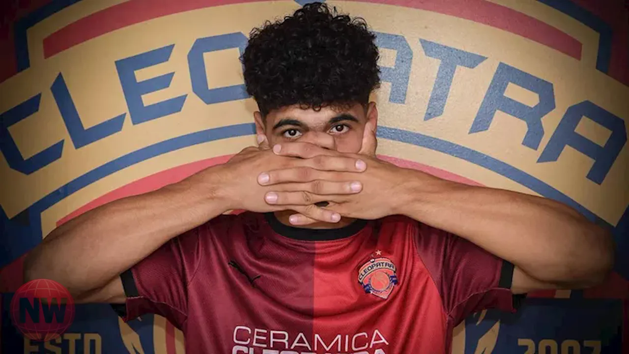 سيراميكا كليوباترا يضم المدافع فتحي محمد من فاركو