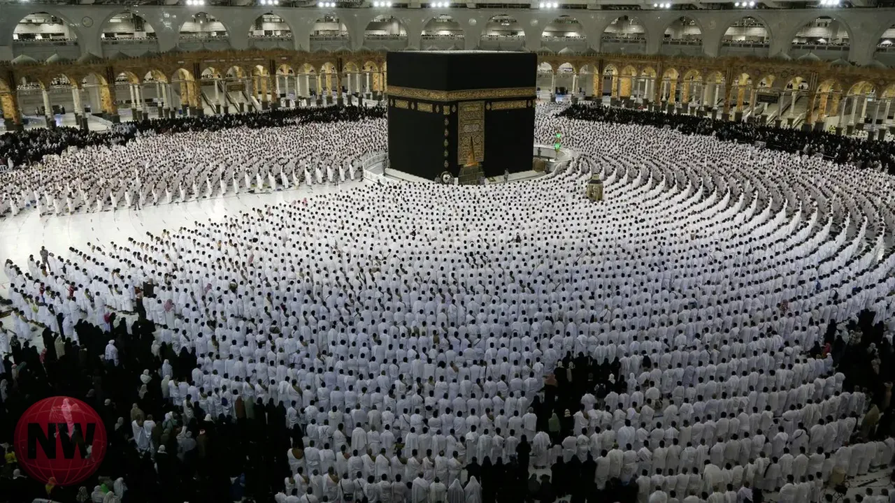 السديس يوجه صناع المحتوى بنشر السنة النبوية الصحيحة