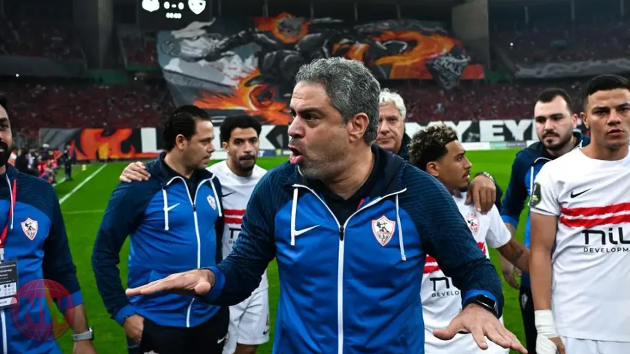 أحمد صالح: استمرار معتمد جمال مع الزمالك مخاطرة
