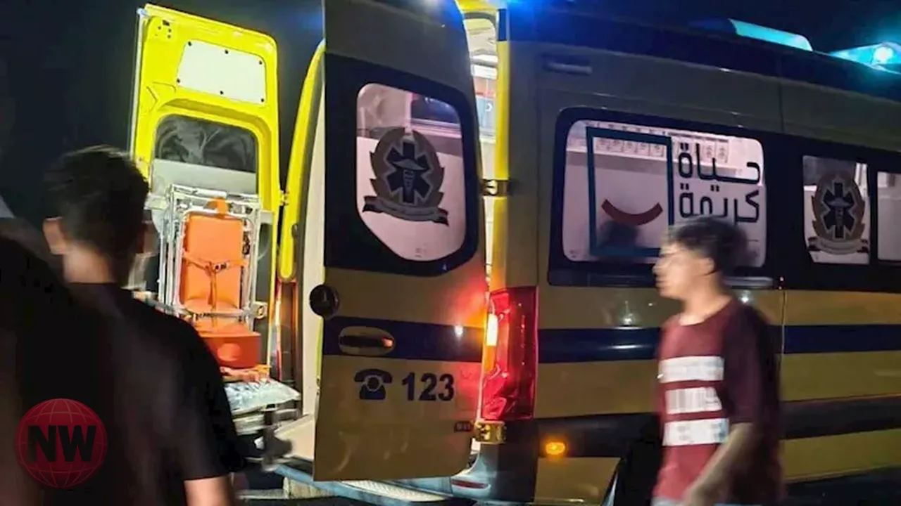 إصابة عدد من الأشخاص في حادث تصادم وانقلاب سيارة نقل بطريق بنها الحر