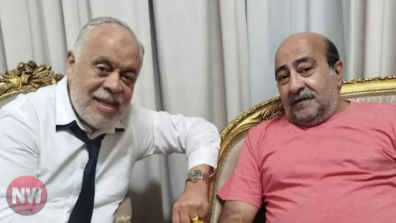 جميل عزيز يشكر أشرف زكي بعد زيارته بمنزله