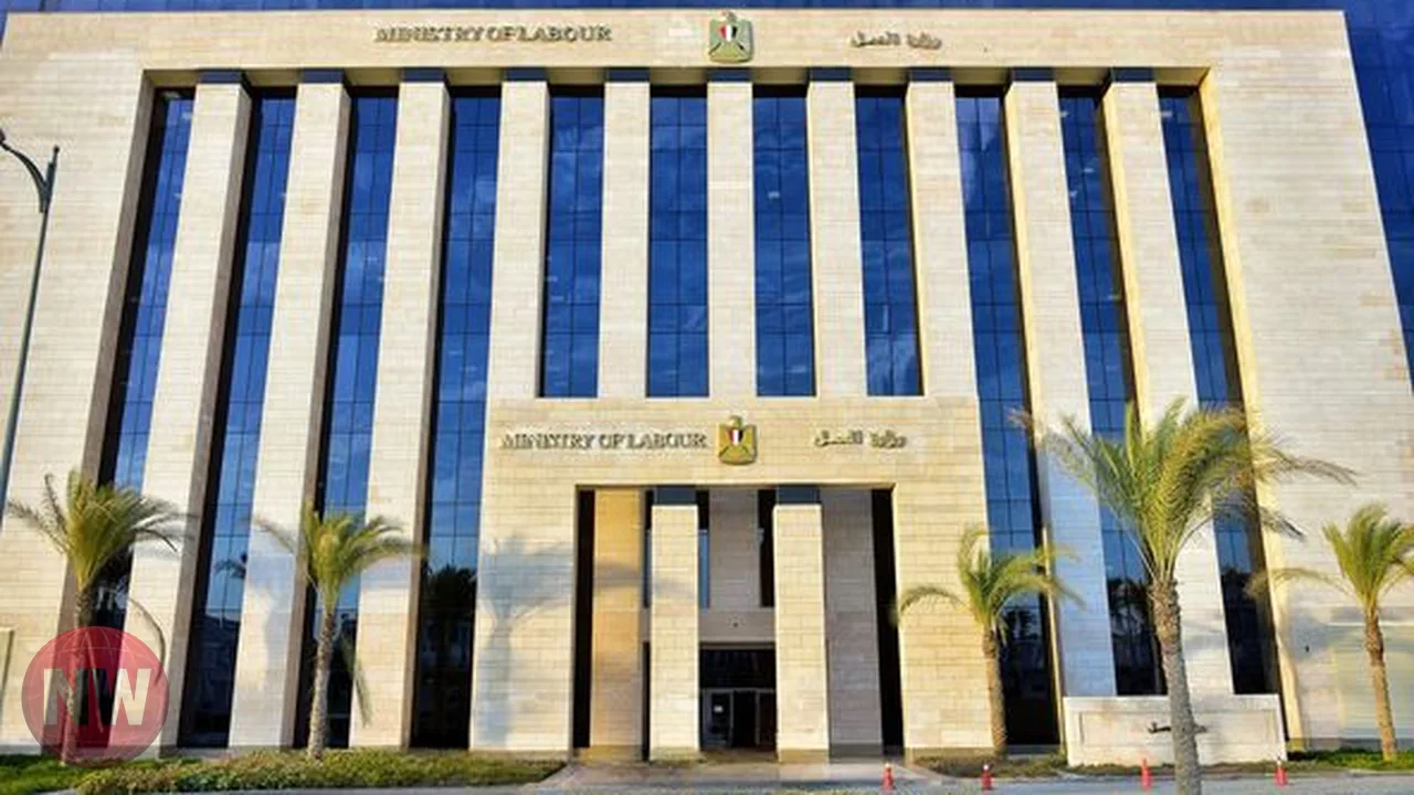 وزارة العمل تعلن عن 3032 فرصة عمل في 9 محافظات