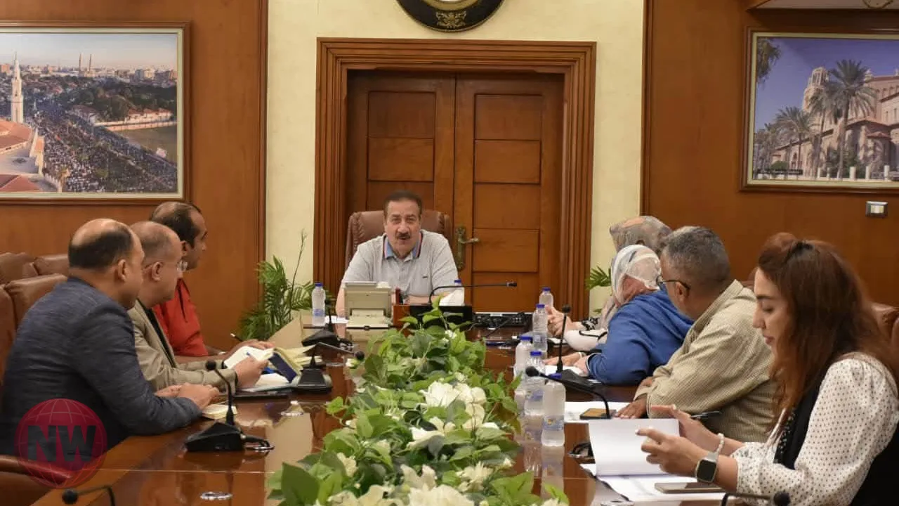 محافظ بورسعيد يوجه بسرعة تنفيذ المشروعات الجديدة