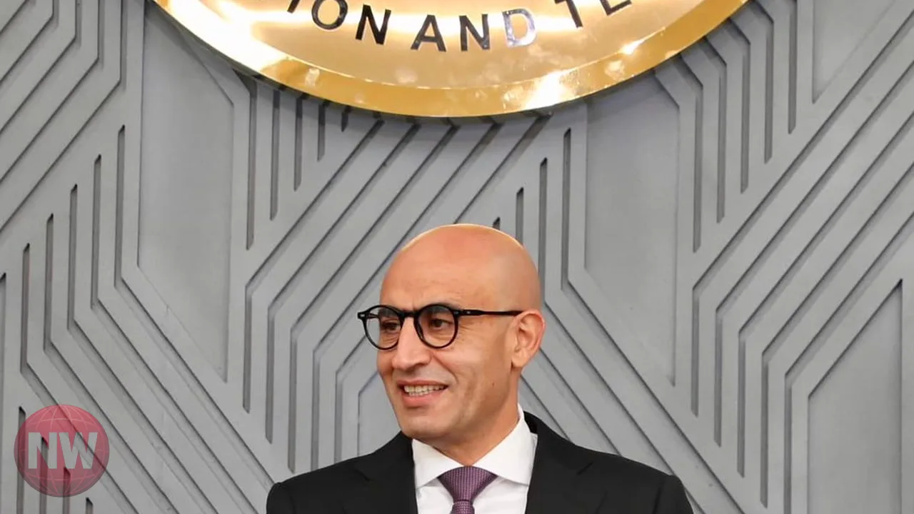 التعليم المصرية تمنع الاحتفالات غير المتوافقة ثقافياً
