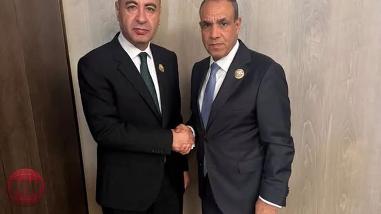 مصر وليبيا تبحثان تعزيز العلاقات في بغداد