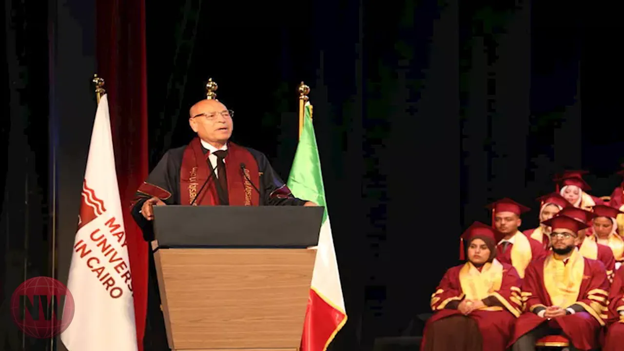 محافظ القاهرة يشهد حفل تخرج الدفعة الأولى بجامعة مايو