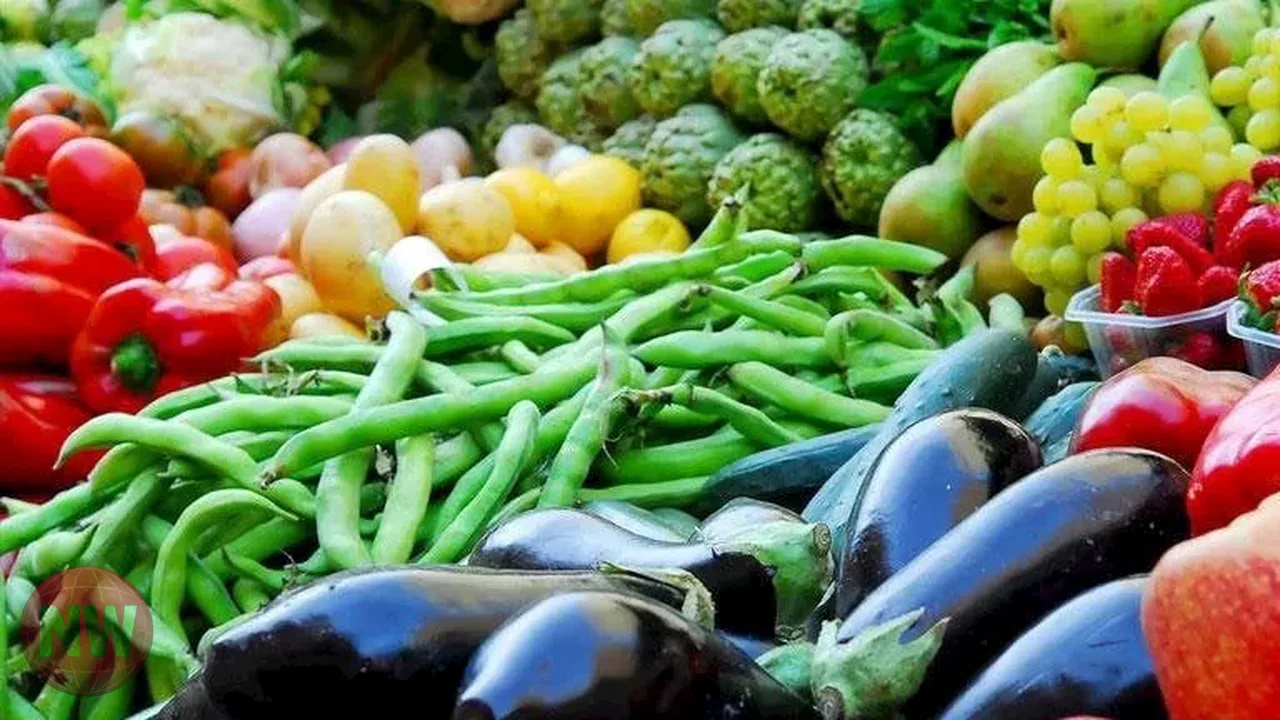 استقرار أسعار الخضروات والفاكهة بسوق العبور اليوم